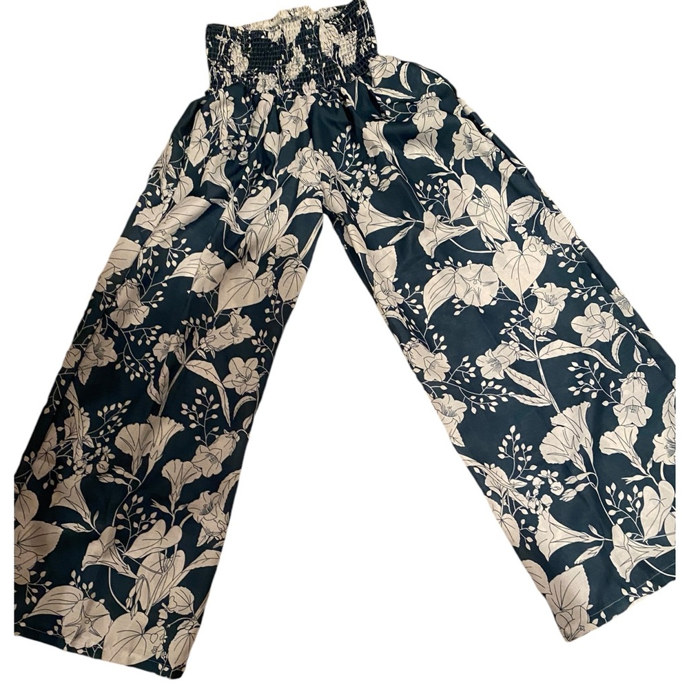 Wide leg floral palazzo stretch waist pants NWOT